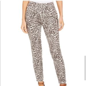 Style & Co Curvy Leopard Print Skinny Jeans 👖 Size 14 NWT